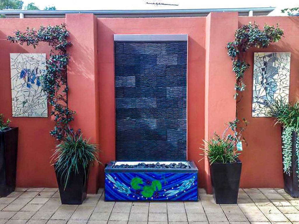 Fish and Water Lily Water Feature
.35m x 1.18m stained glass mosaic with 2 x .45m x .8m mirror mosaics Private commission - Magill