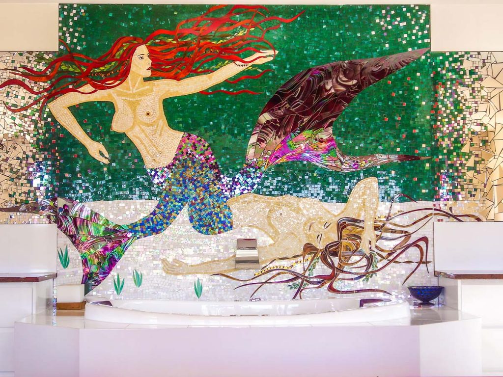 Mermaid Bathroom Mosaic
6m square stained glass and mirror mosaic
Private Commission