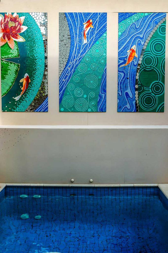 Meander Triptych
3 x .8m x 1.65m stained glass and mirror mosaic. Private commission - Norwood