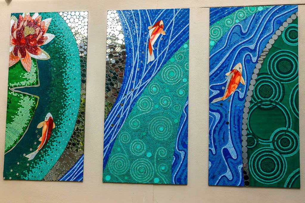 Meander Triptych
3 x .8m x 1.65m stained glass and mirror mosaic. Private commission - Norwood