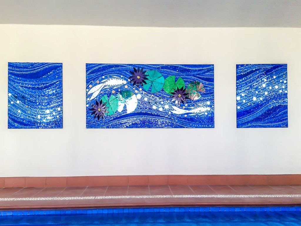 Fish and Water Lily mosaic
1 x 1m x 2m and 2 x 1m x .8m stained glass and mirror panels Langhorne Creek - private commission