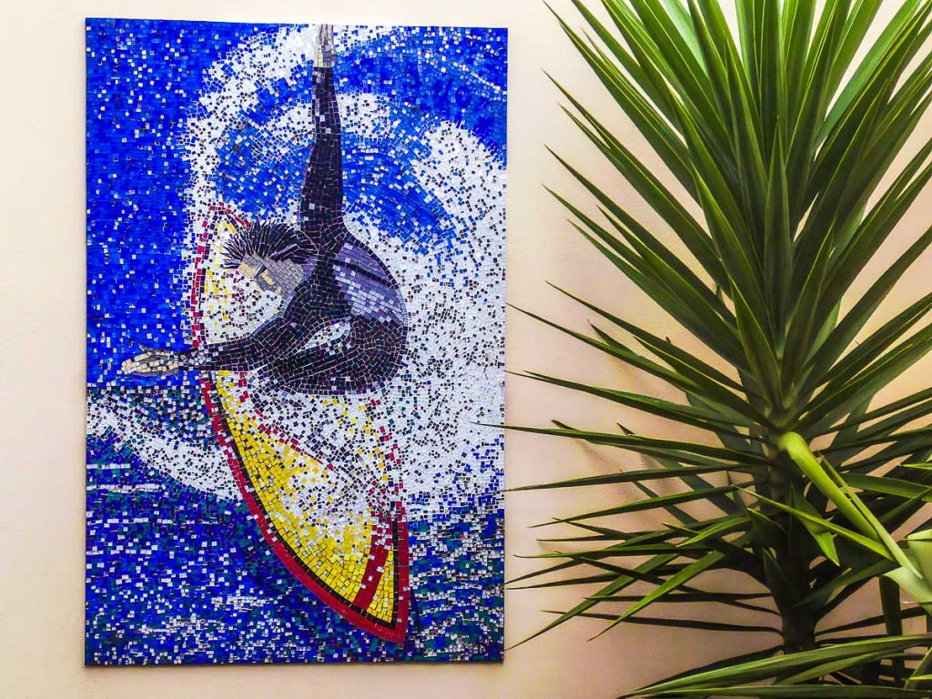 Surfer Mosaic
1.5m x .9m stained glass mosaic. Private commission - Somerton Park