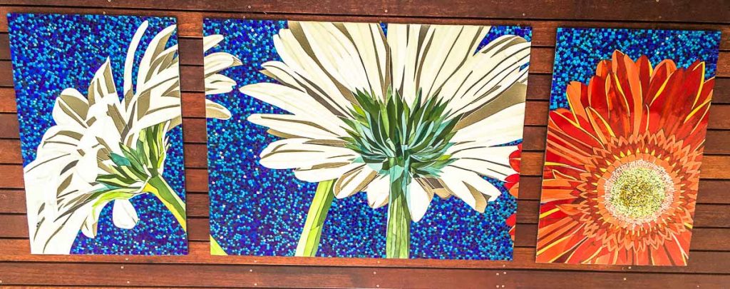 Gerbera Triptych
2 x 0.6m x 0.9m
1 x 0.9m x 1.2m stained glass mosaic
Private Commission: Unley