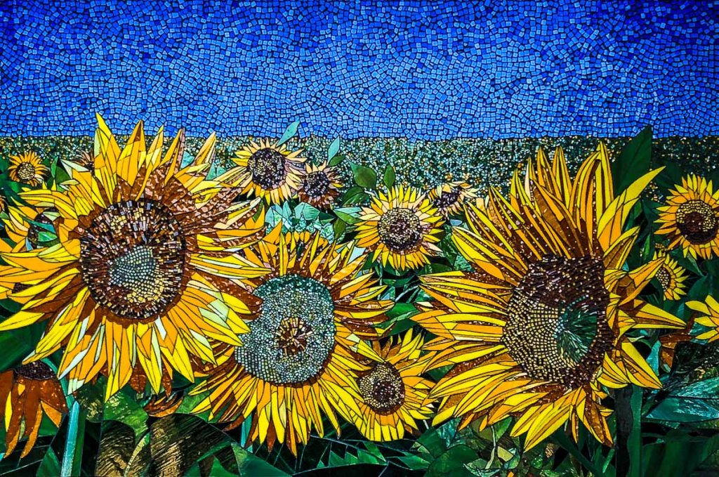 Sunflower Mosaic
1.35m x 0.9m stained glass mosaic. Private Commission: St Georges